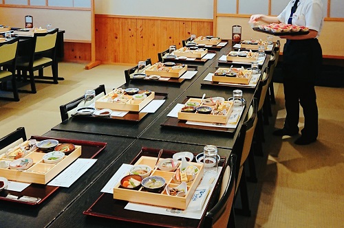 まるやまの宴会場