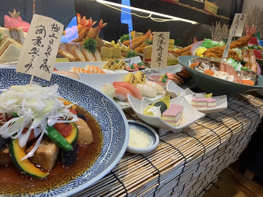 かつ丸福島大皿料理